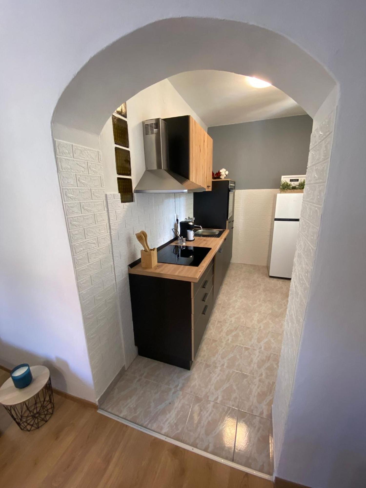 Apartment Dora ซาดาร์ ภายนอก รูปภาพ