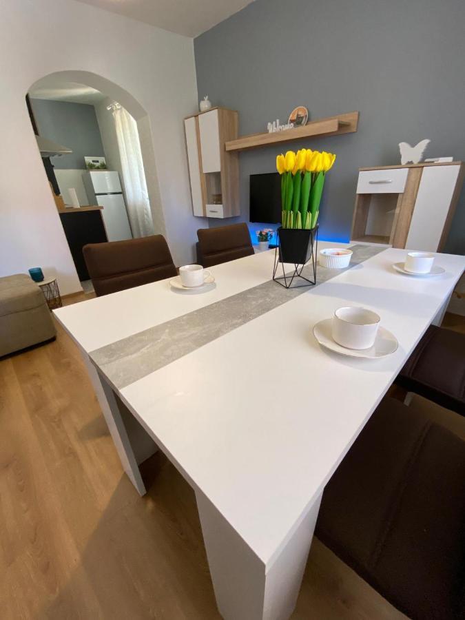 Apartment Dora ซาดาร์ ภายนอก รูปภาพ